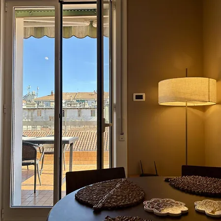 Viva La Vista - Reception Apartment *