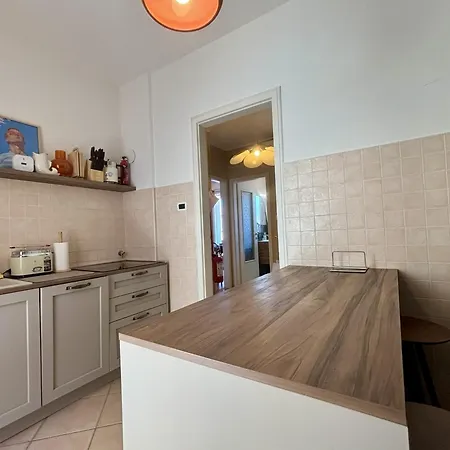 Viva La Vista - Reception Apartment